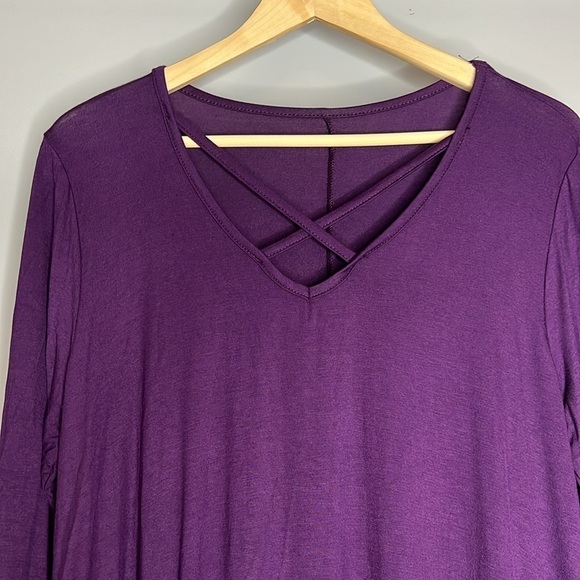 PURPLE RAYON CRISSCROSS V-NECK 3/4 SLEEVE XL FLOWY BLOUSE - Picture 4 of 8